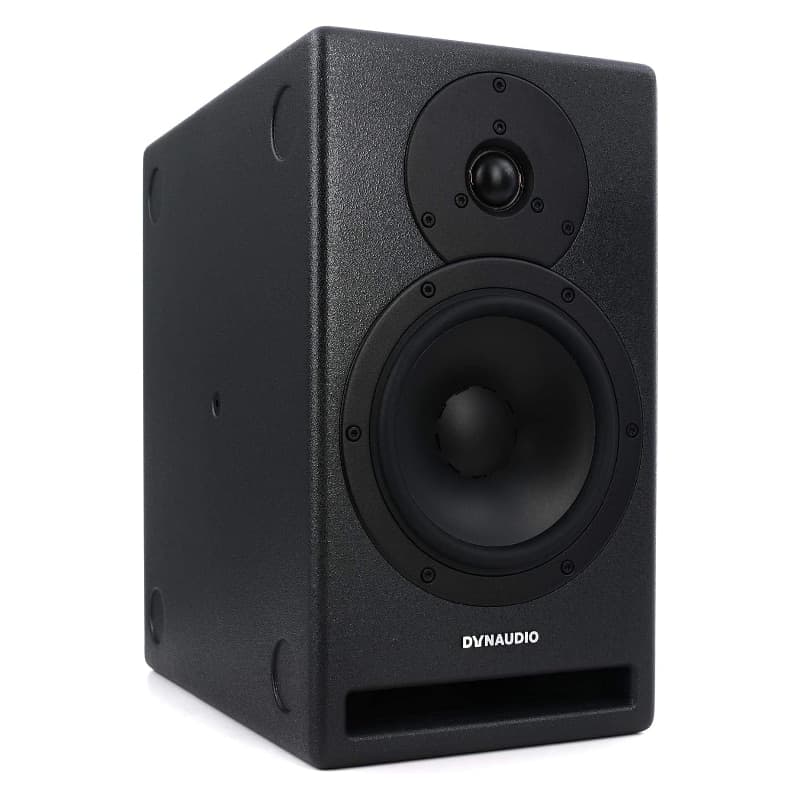 Dynaudio Core 7 – Enceinte de monitoring studio 7” bi-amplifiée