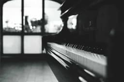 5 pianos acoustiques pour débuter