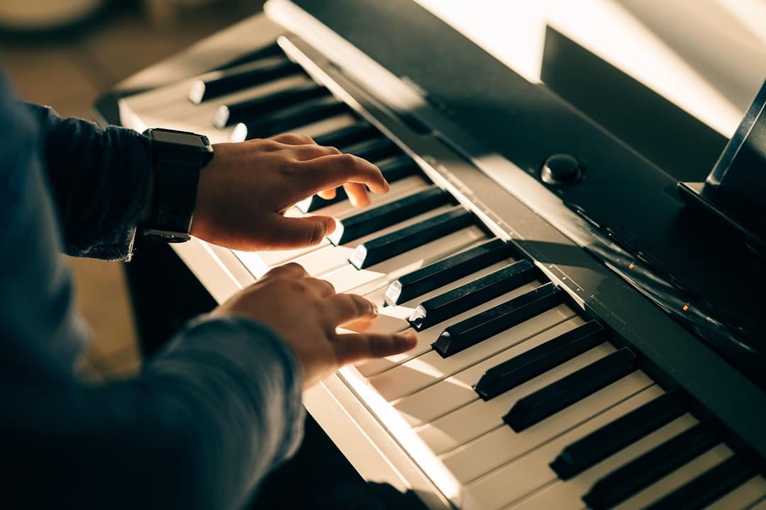 Cours de piano à Marseille : Trouvez votre professeur dans les Bouches-du-Rhône (13)